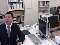 HOMA-108 Teen Temptation-18-Year-Old's Steamy Bus Adventure Ends in Ecstasy!