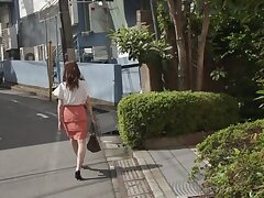 JUQ-588 Secret Hotel Tryst-Guy Meets Friend's Asian GF for Forbidden Pleasure