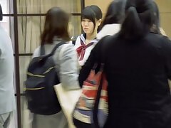 TE-236_1 Foxy Temptress-Kneeling for Intense Deep Throat Bliss