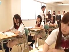 VANDR-075 Sizzling Japanese Beauty Thrills with Reverse Dildo Ride