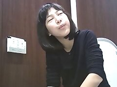 15309652 Yuri Sato's Sensual JAV Debut-Unveiling Her Irresistible Curves!