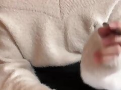 rvROYDr3 Sweet Couples Cozy Up-Revealing Their Hottest Intimate Moments