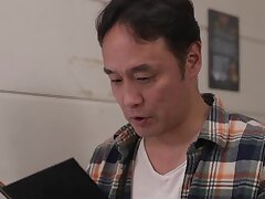 JUQ-076 Sizzling Foot Play-Tempting Toes & Steamy Moments with Seductive Babe