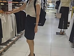 kamiolsicyhakutoile Caught in the Stacks-A Bookstore's Steamy Secret Encounter