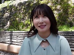 HMDNV-750 Sweet Seduction-Japanese Pro Expertly Savoring Every Drop