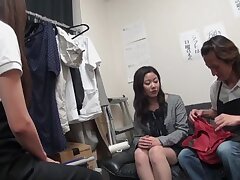 012324_01-10MU Japanese Ecstasy-Sizzling Cunt Licking & Blowjob Showdown!