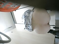 Toilet_shot_cheongsam_short_play_actor Miwa Yoshida's Sultry Hairy Pussy Tease-Asian Model's Seduction